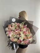 “The Blush Sharm Bouquet”